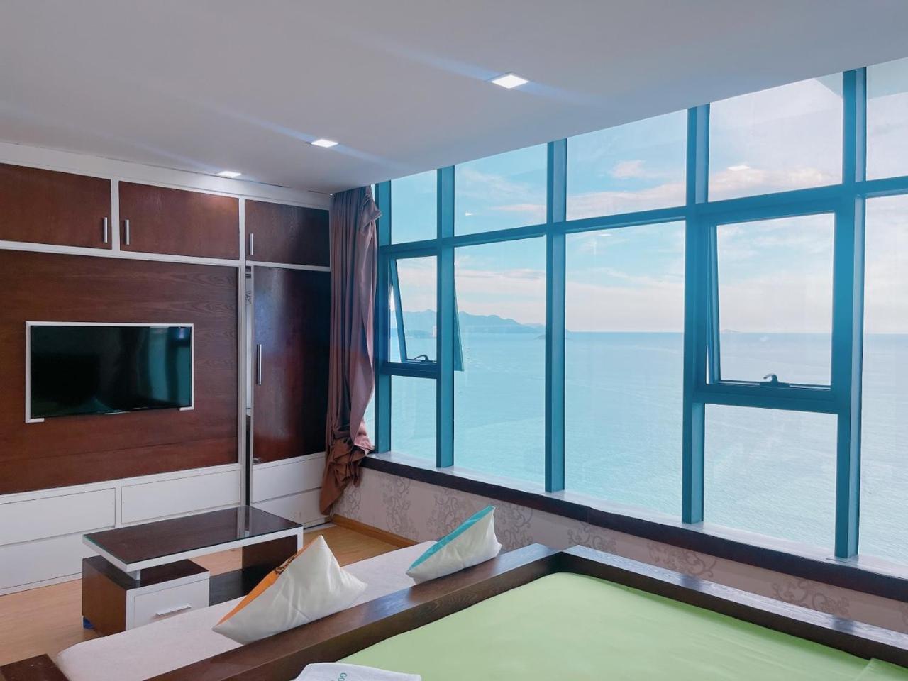 Infinity Sea View Apartment Nha Trang Exterior foto