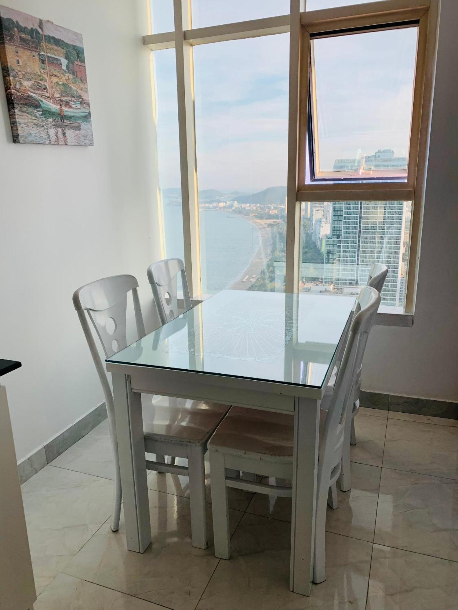 Infinity Sea View Apartment Nha Trang Exterior foto